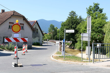 ZAPORA CESTE CESTA NA JEZERO 06 FOTO LJUBO VUKELIČ